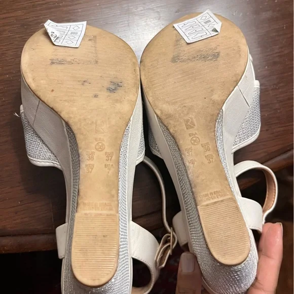 Woods White and Silver Wedge Heels (EU 38/UK 5) - Picture 6 of 8